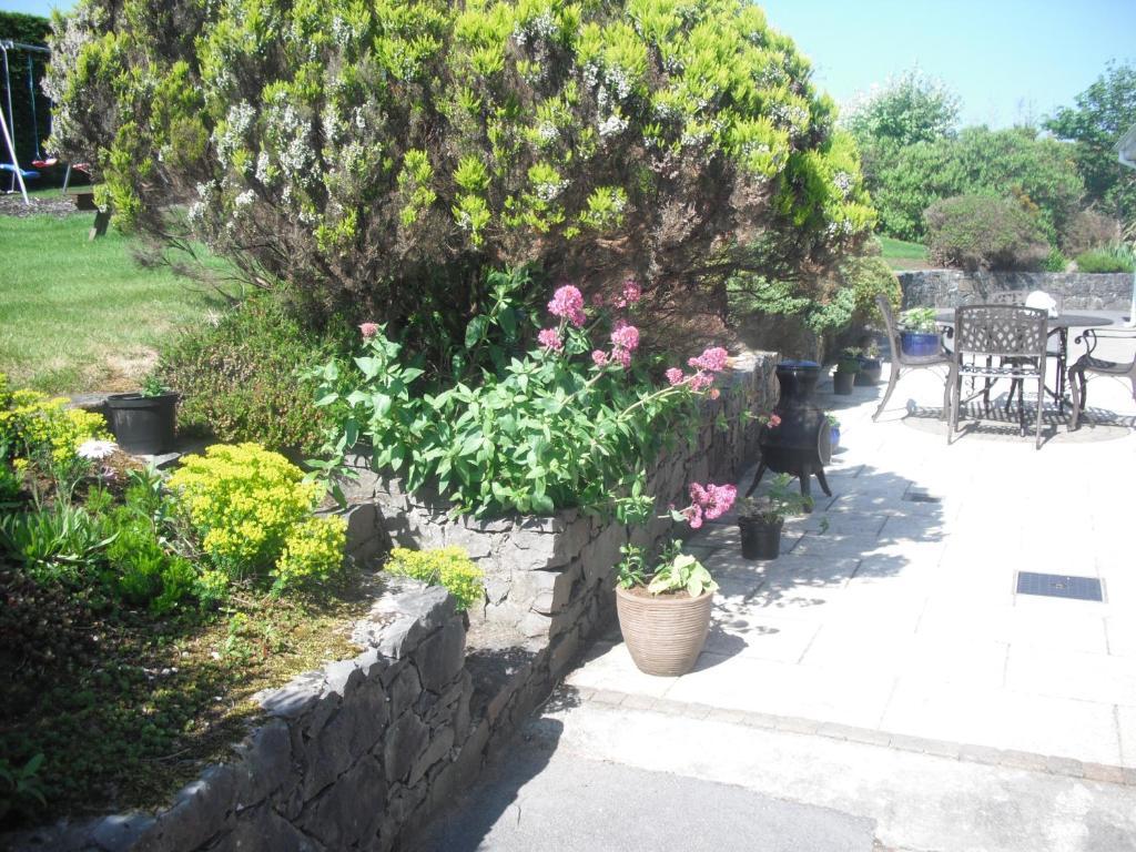 Cornerstones B&B Moyard Esterno foto